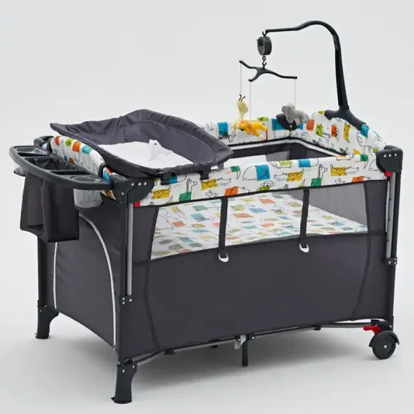 Berceau en filet pour bébé portable et pliant.