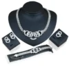 Ensemble de bijoux Collier-Boucles d'oreilles - Bracelet et anneau plaqué argent