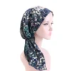 Long foulard à motif coloré en coton pour femme.