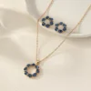 Ensemble de bijoux décoratifs en strass 3 pièces.